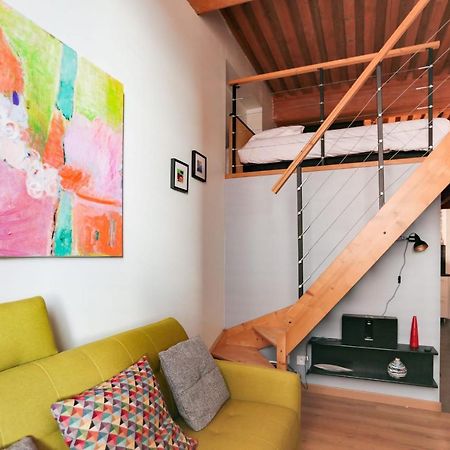 Апартаменты Guestready - Charmant Loft Croix-Paquet Pour 2 Лион Экстерьер фото
